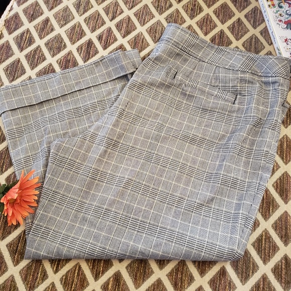 LANE BRYANT GLEN PLAID CUFFED CULOTTES 24 - Picture 3 of 8